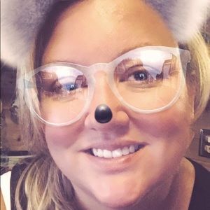 Meet your Posher, Kendra